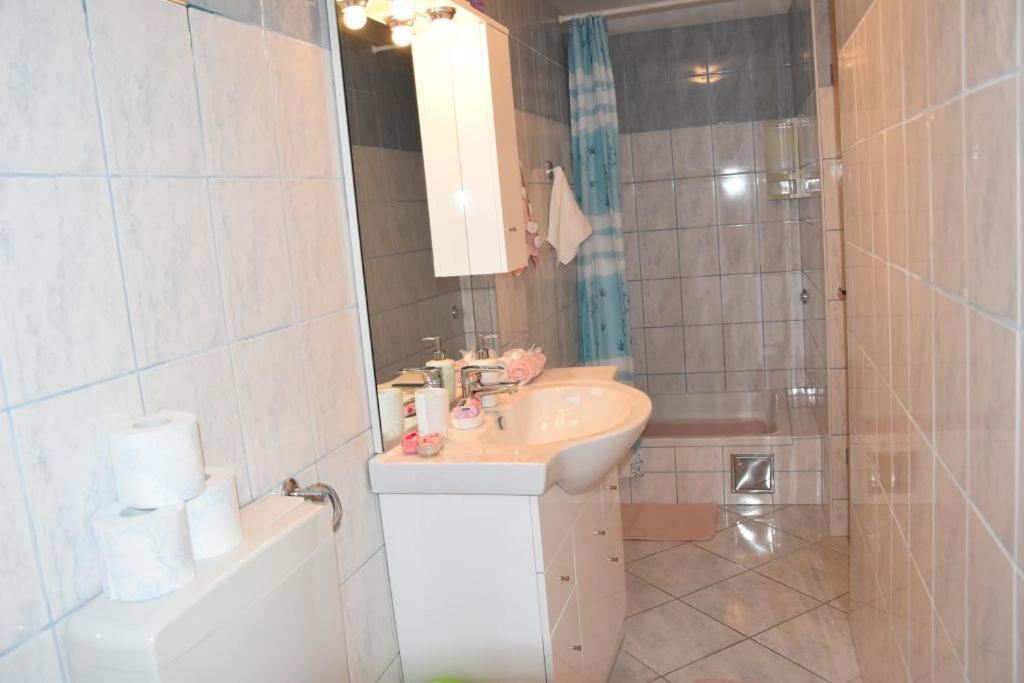 Apartmani Meri Ražanj المظهر الخارجي الصورة
