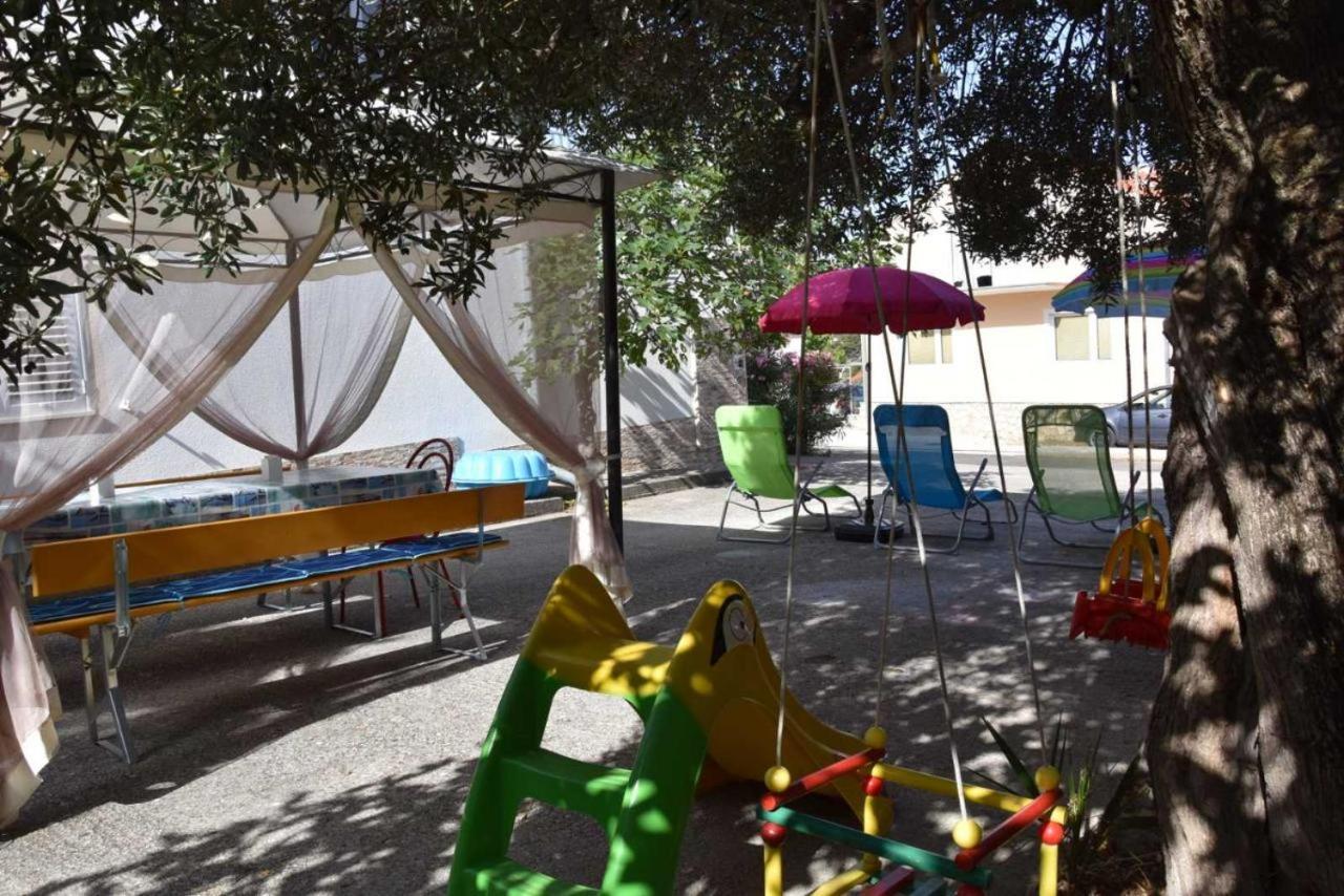 Apartmani Meri Ražanj المظهر الخارجي الصورة