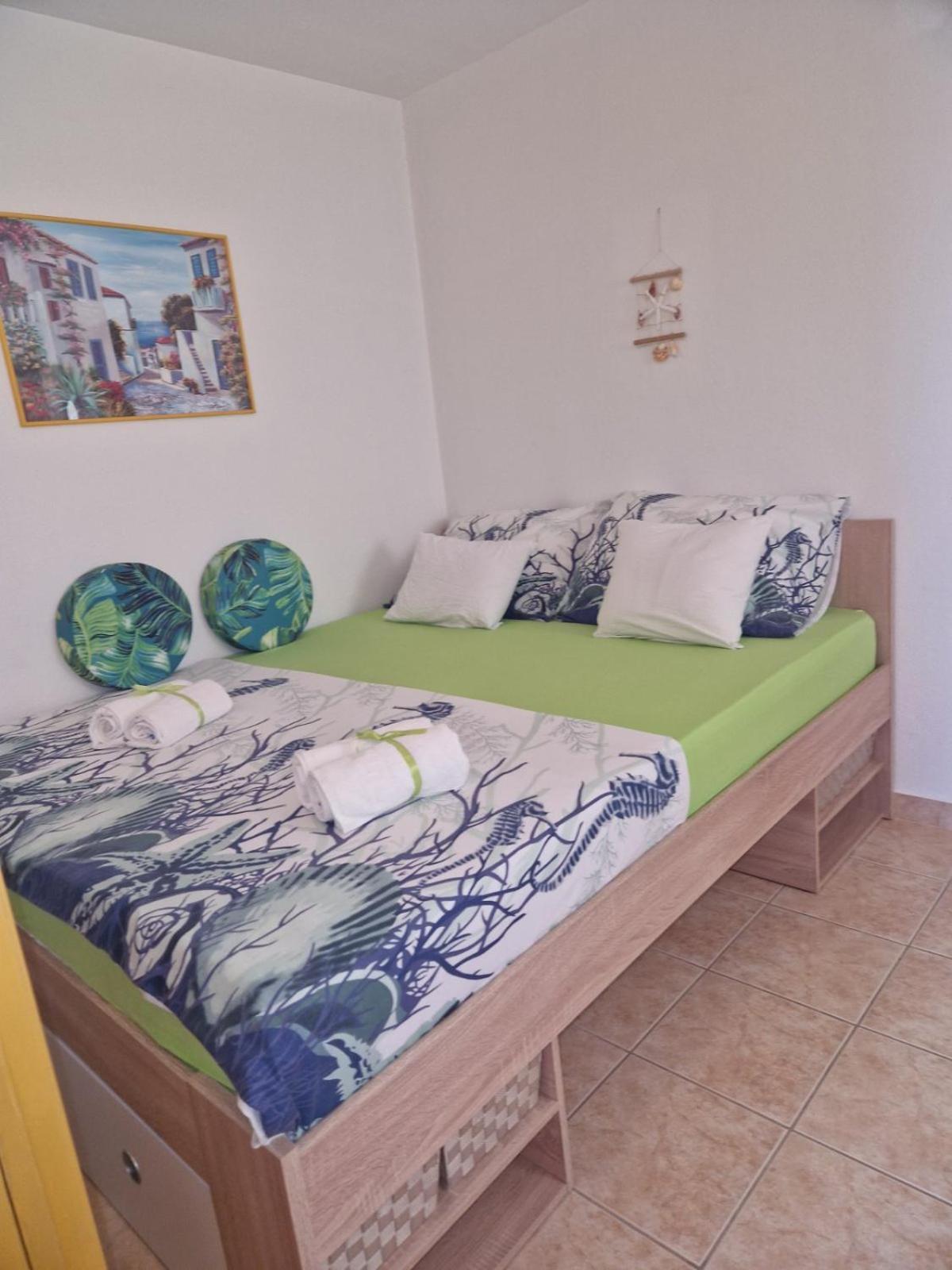 Apartmani Meri Ražanj المظهر الخارجي الصورة